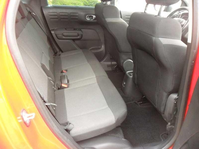 Citroen C3 Aircross Shine*Klima*Navi*LED*P.Dach*1Hand — photo 11