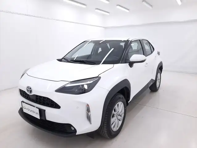Toyota Yaris Cross view 9
