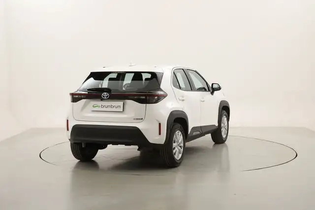 Toyota Yaris Cross view 5
