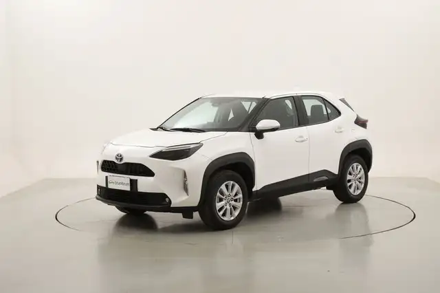 2022 Toyota Yaris Cross in White for sale