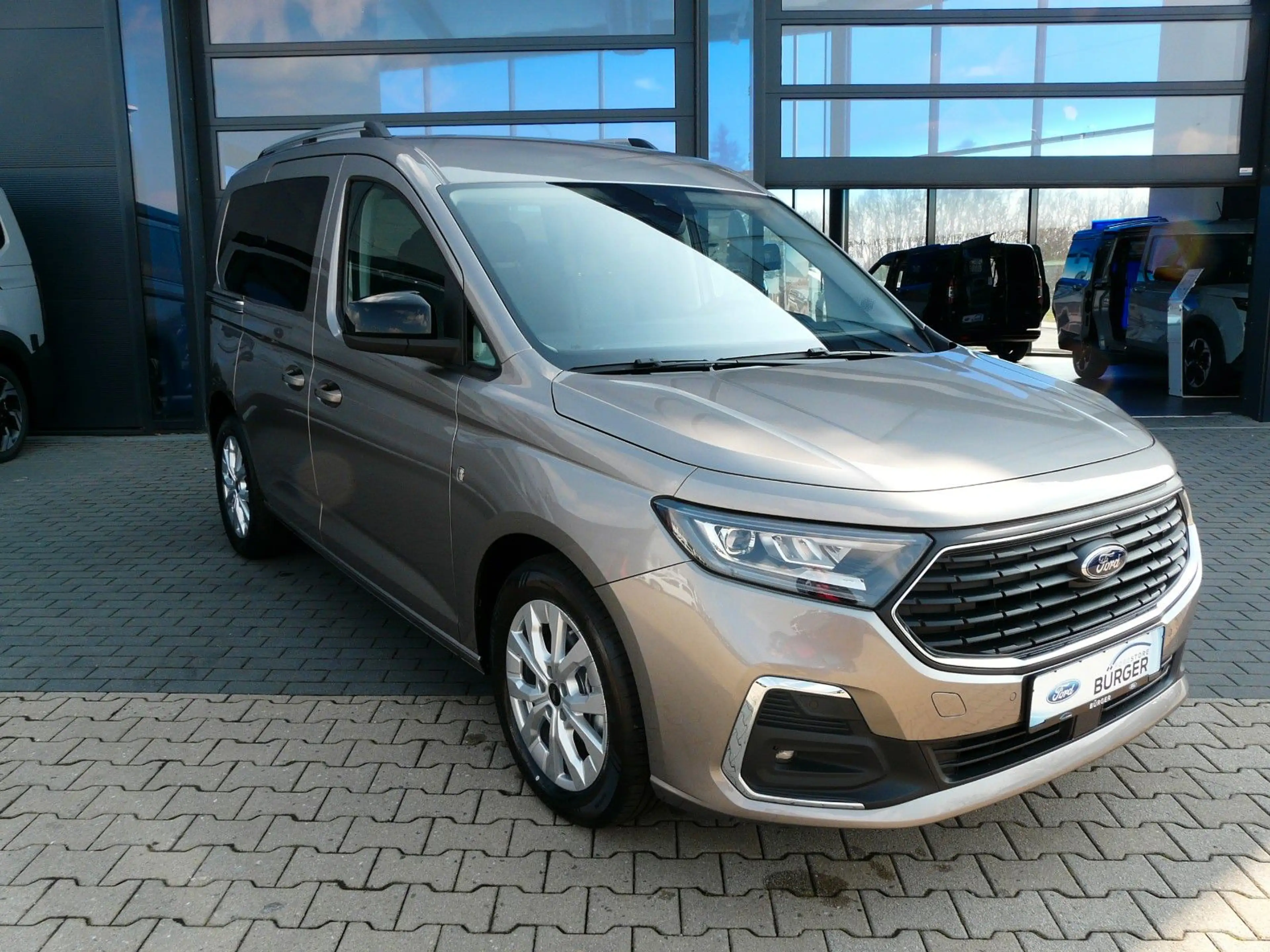 Ford Tourneo Connect Titanium *LED*Navi*Kamera* — photo 7