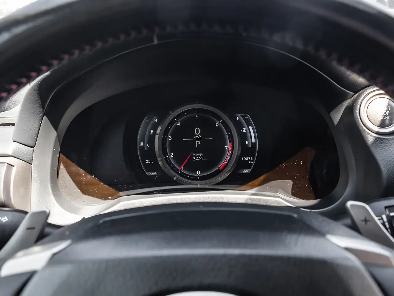 Lexus IS снимка Lexus IS