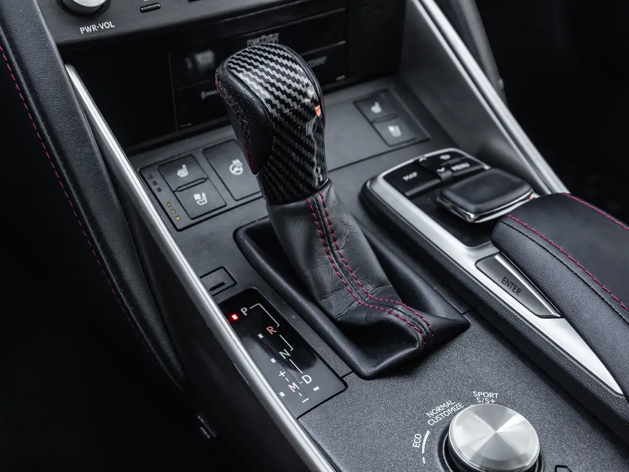 Lexus IS снимка Lexus IS