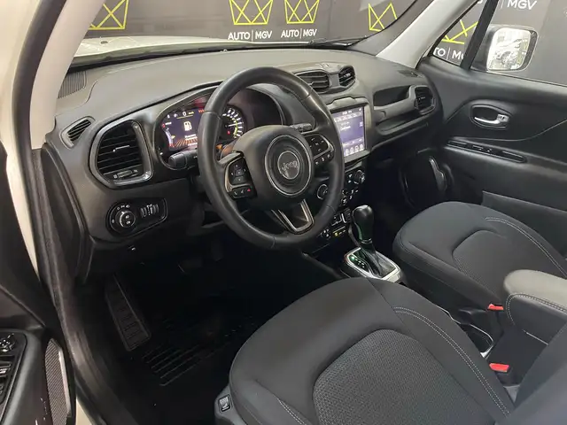 Jeep Renegade view 7