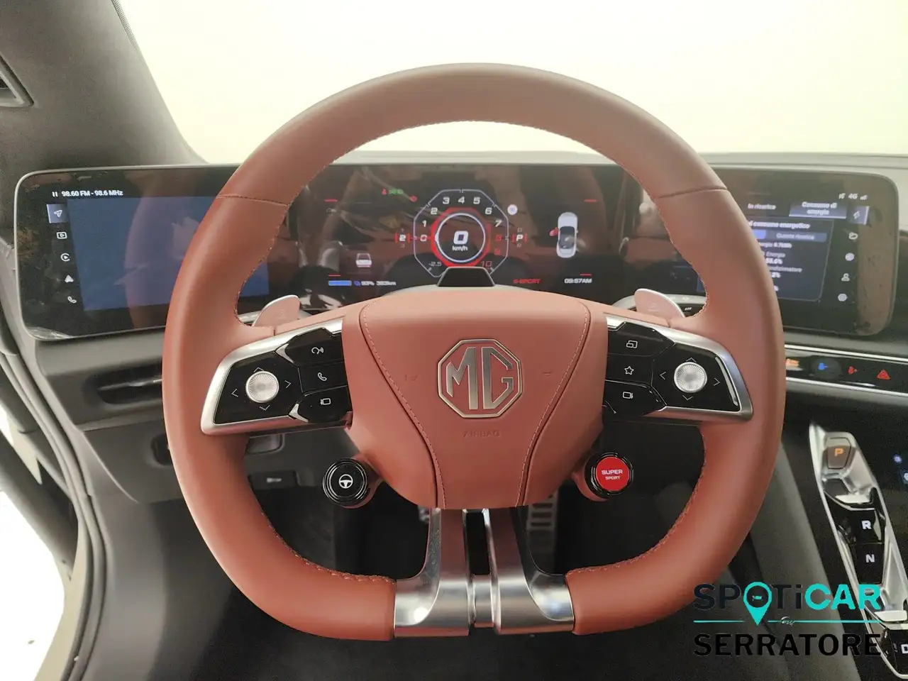 MG Cyberster Awd 77 Kwh 9