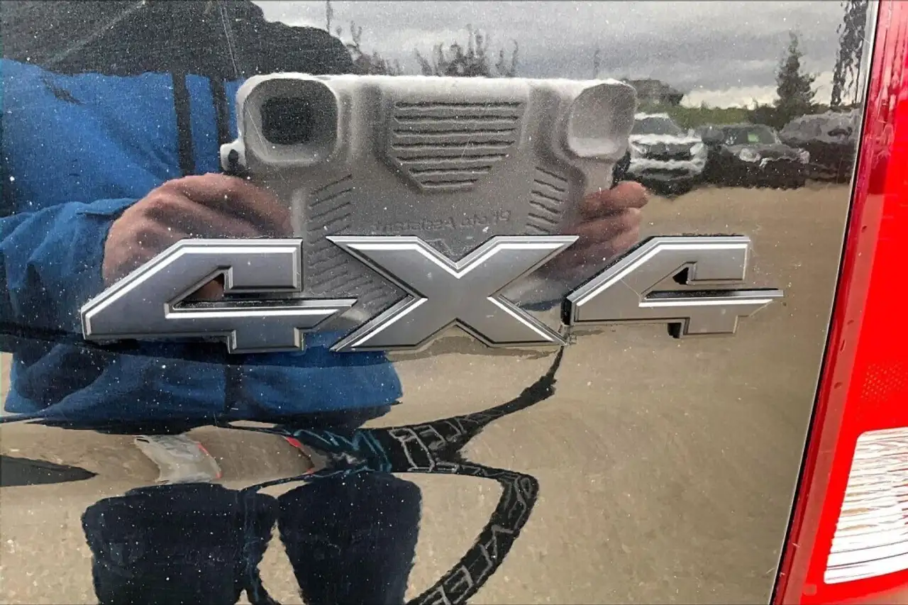 RAM 2500 снимка RAM 2500