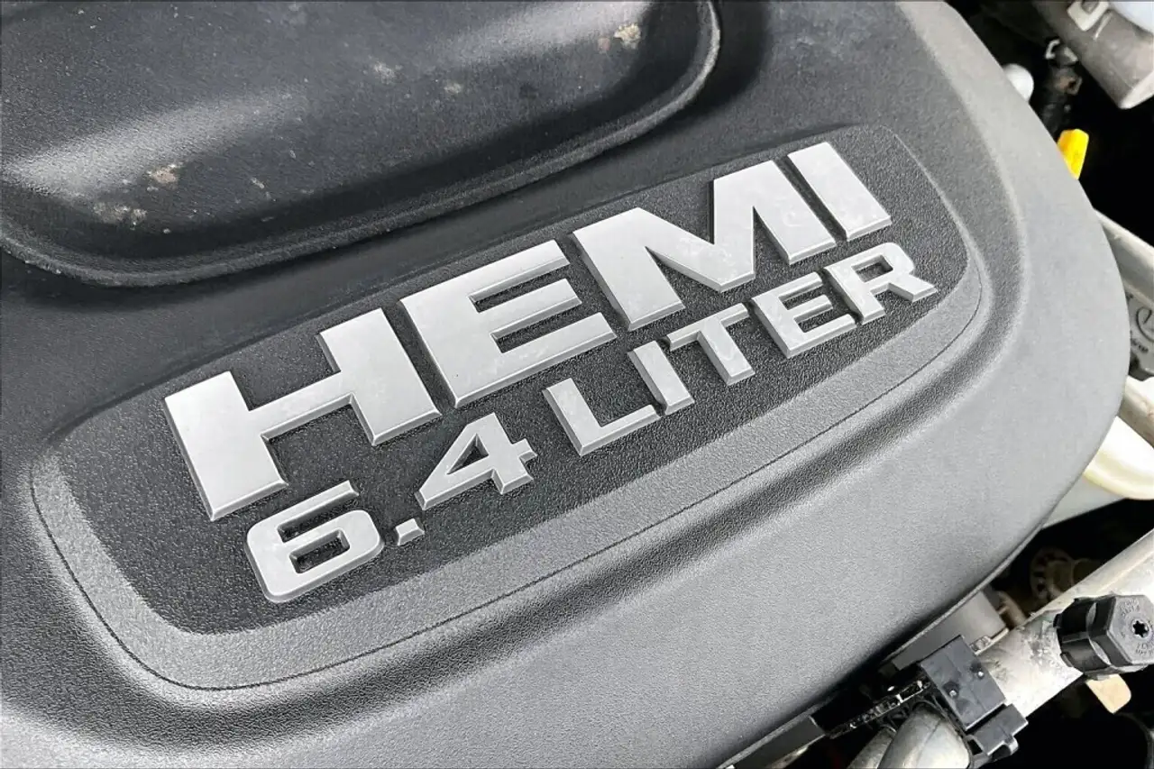 RAM 2500 снимка RAM 2500