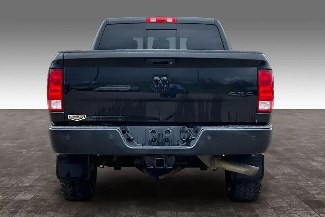 RAM 2500 снимка RAM 2500