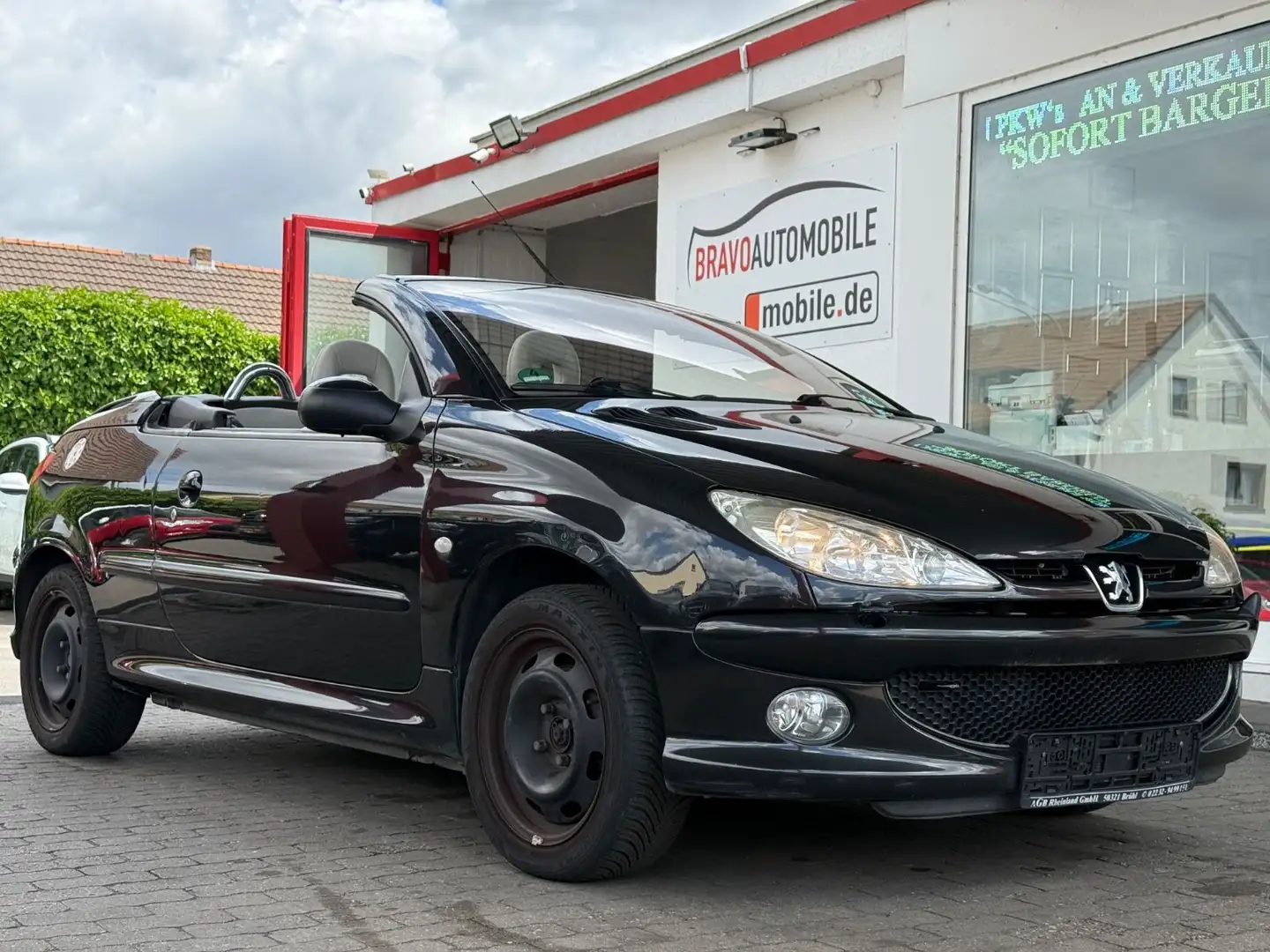 Peugeot 206 Cabriolet CC Platinum/LEDER/KLIMA/SHZ/TÜV Schwarz - 1