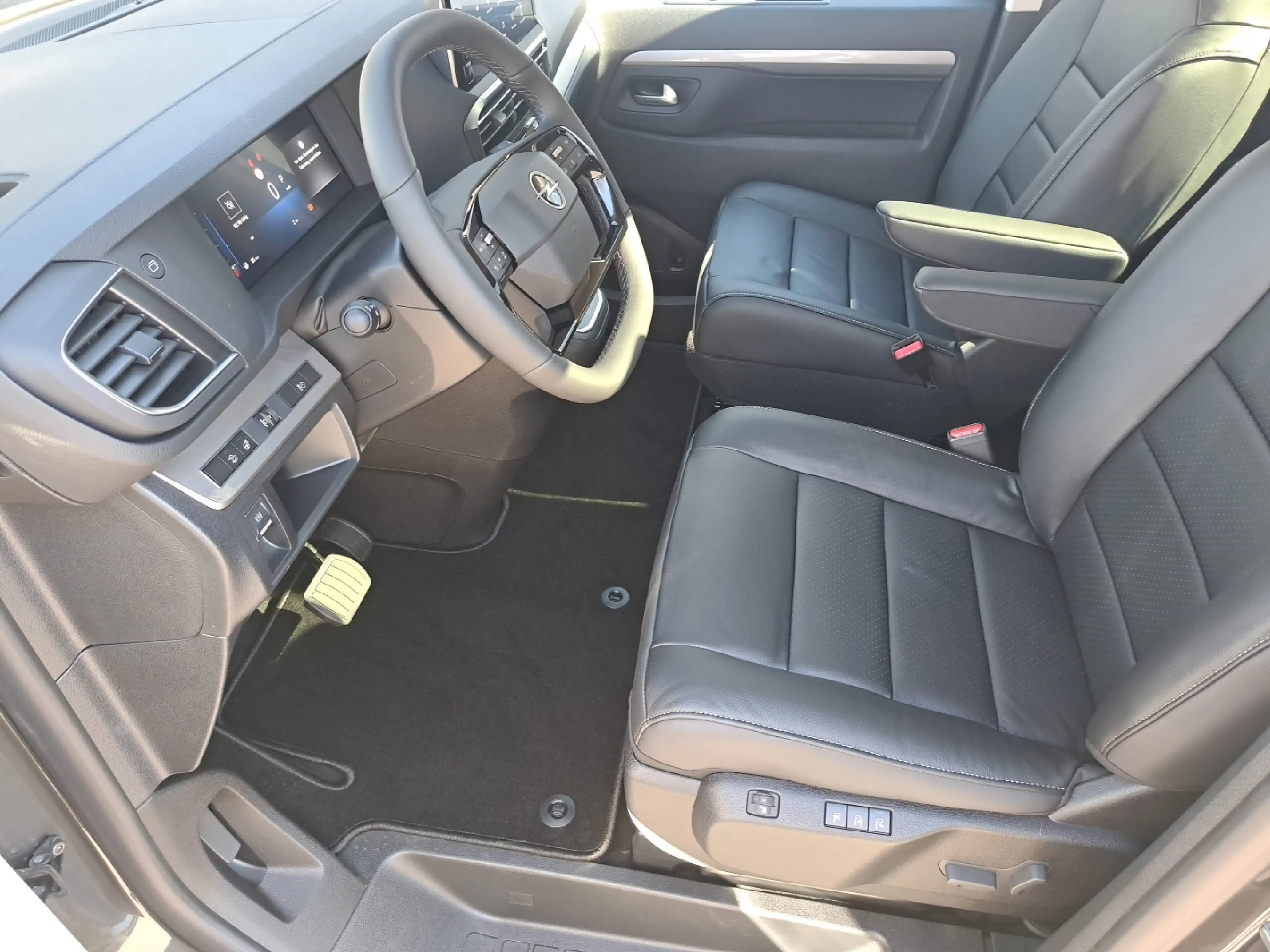 Opel Zafira Life 2.2 Diesel GS XL *MATRIX*STDHZ*AHK*LM — photo 8