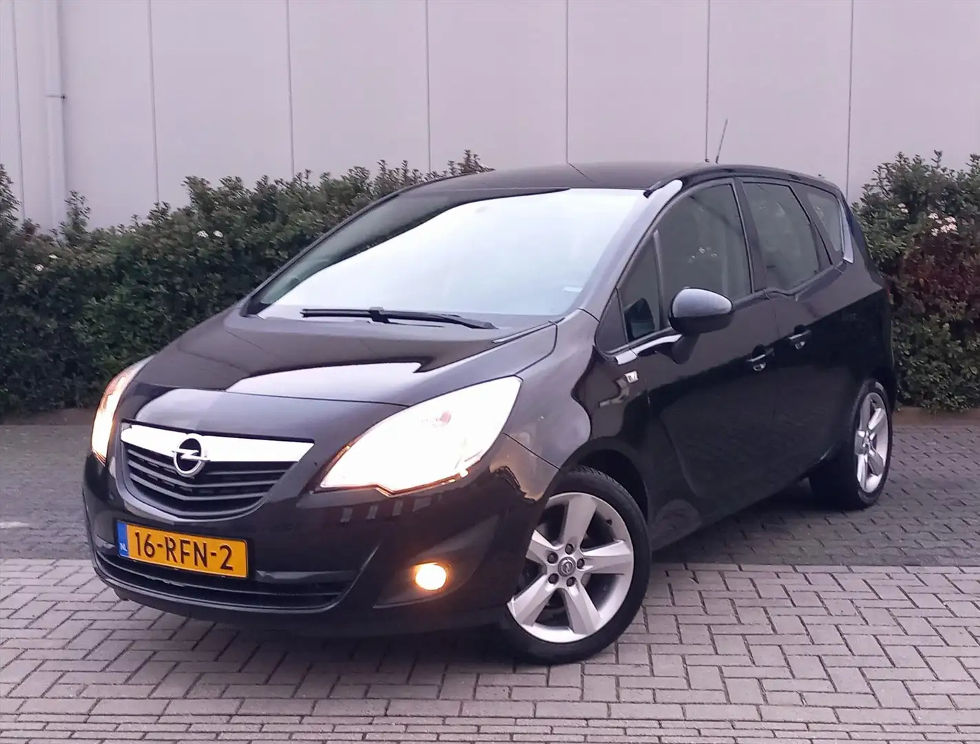 Opel Meriva 1.4 Ecotec 100pk Edition Noir - 1