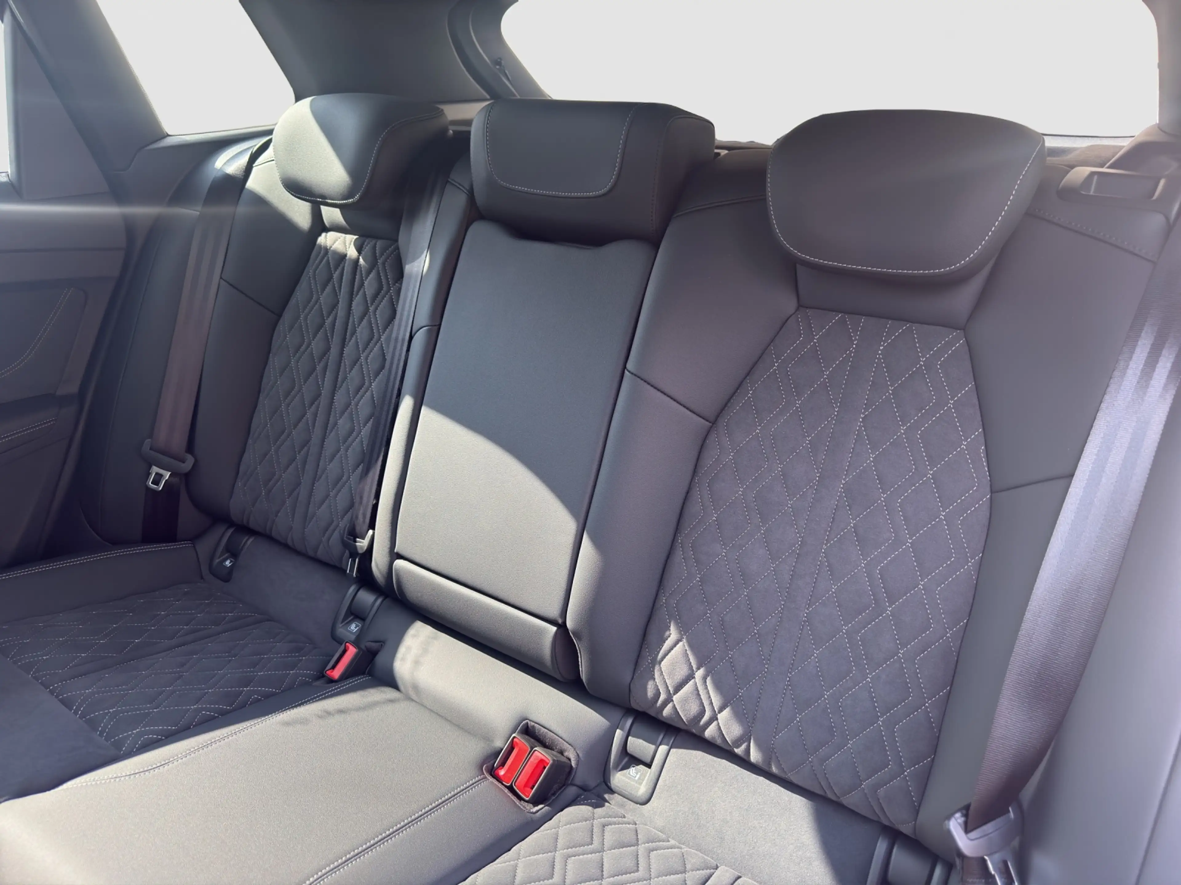 Audi e-tron quattro 220 kW FACELIFT; Tech Pro — photo 12