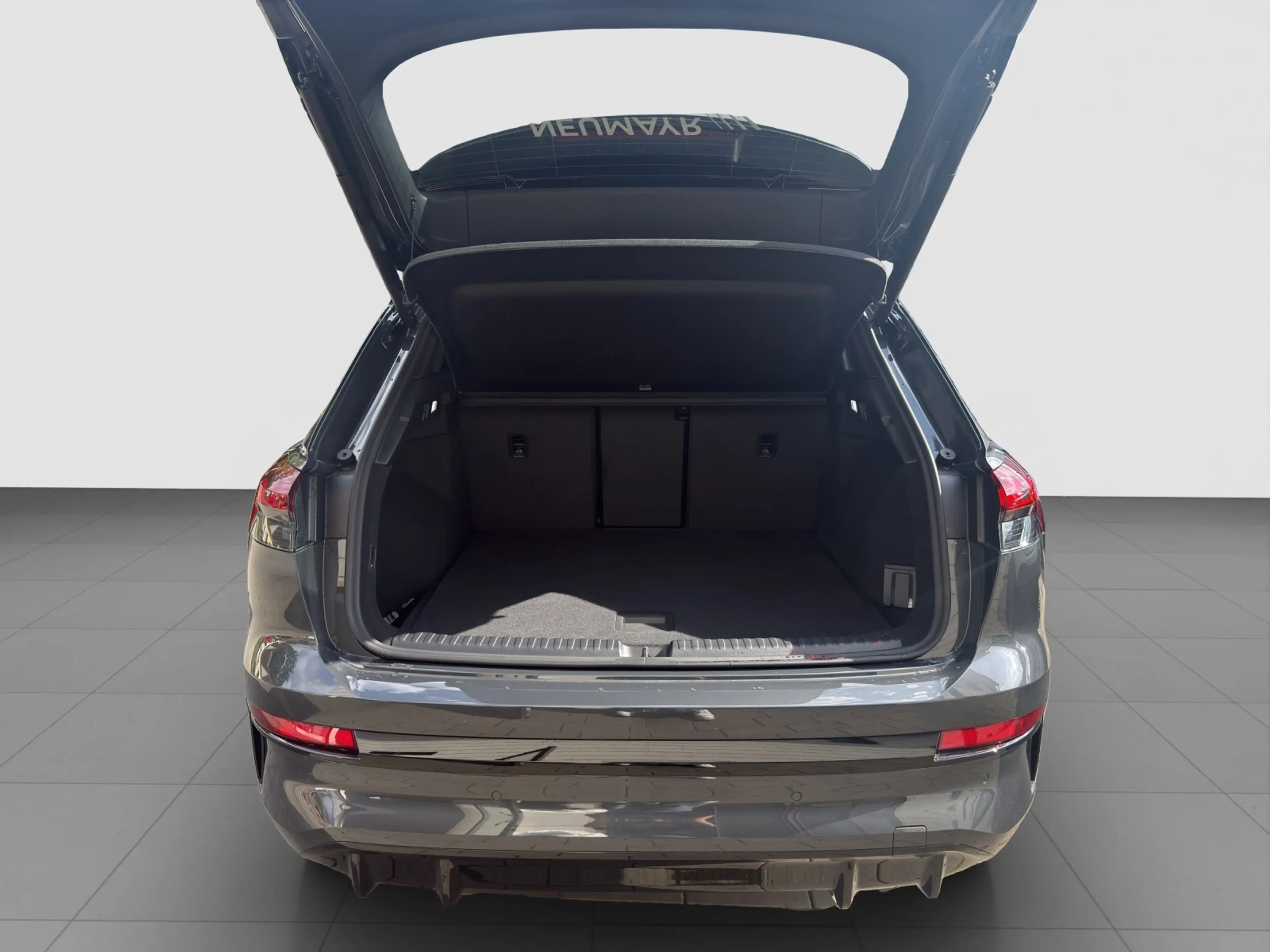 Audi e-tron quattro 220 kW FACELIFT; Tech Pro — photo 14