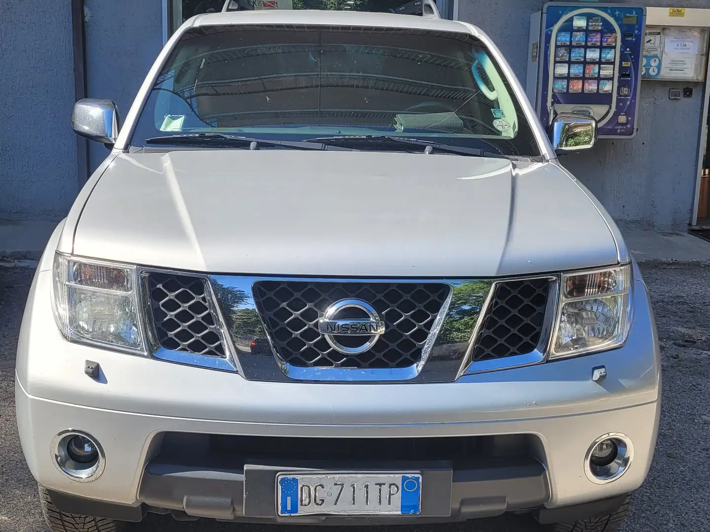 Nissan Pathfinder Pathfinder III 2005 2.5 dci SE Gris - 1