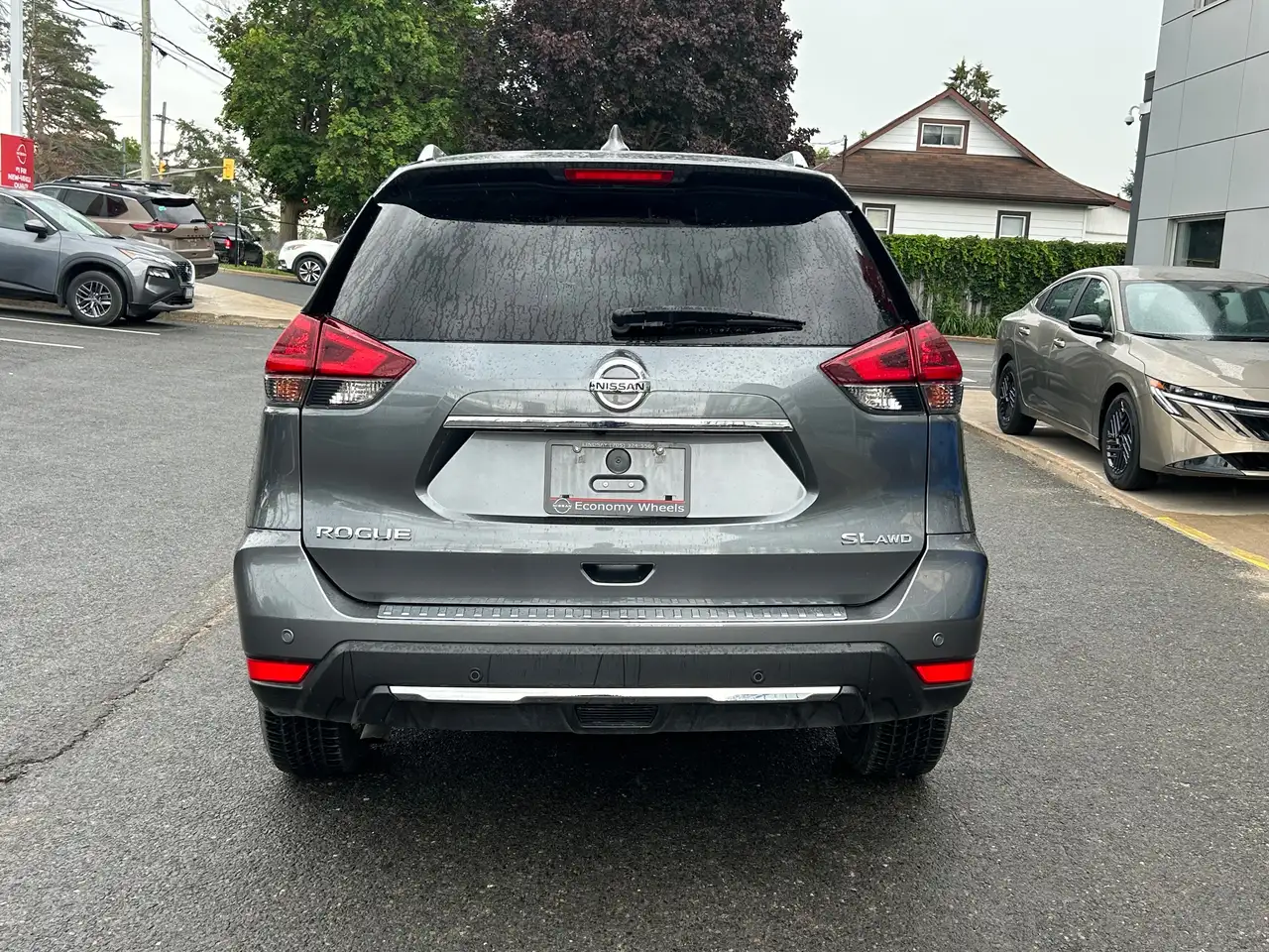 Nissan Rogue photo Nissan Rogue