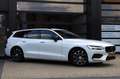 Volvo V60 2.0 B3 Momentum Advantage | Eerste Eigenaar | NAP Wit - thumbnail 24