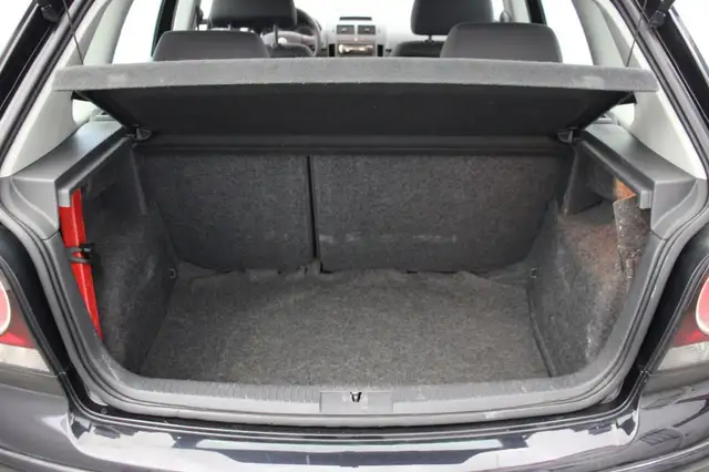 Volkswagen Polo view 7