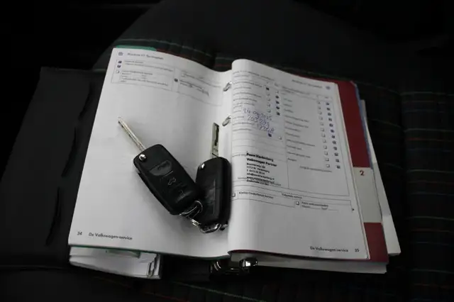 Volkswagen Polo view 8