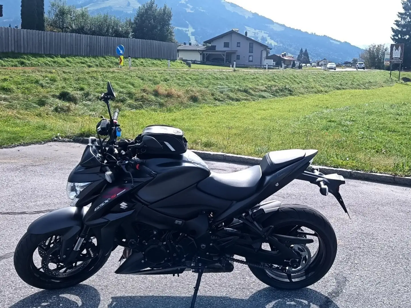 Suzuki GSX-S 1000 Negru - 2