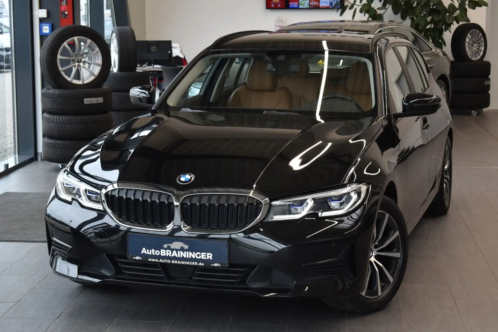BMW 320 d TourAdvantage Aut. Laser~LiveCo~ACC~Leder Noir - 1