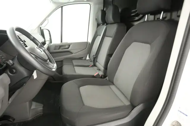 Volkswagen Crafter view 9