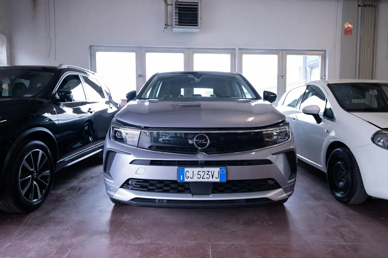 Opel Grandland 1.5 ecotec Business Elegance s&s 130cv at8 Grigio - 1