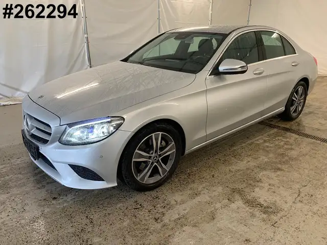Mercedes-Benz 220 C220 d Lim Avantgarde MULTIBEAM/KAMERA/NAVI