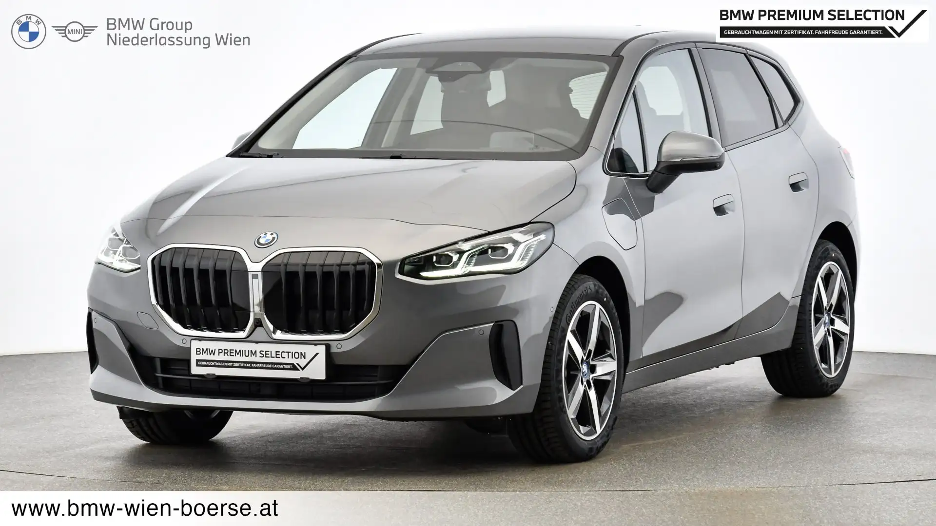 BMW 225 e xDrive Active Tourer Grau - 1