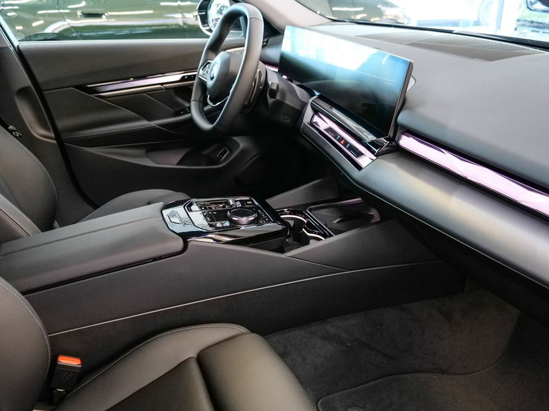 BMW 520 i ACC RFK NAVI LED Sound Syst. PDC V+H DAB — photo 14