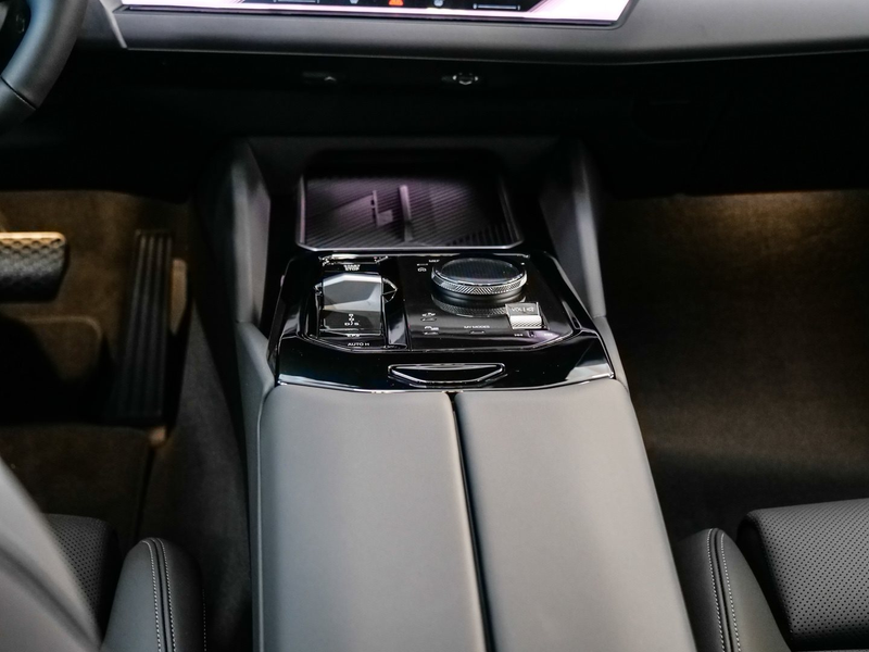 BMW 520 i ACC RFK NAVI LED Sound Syst. PDC V+H DAB — photo 13