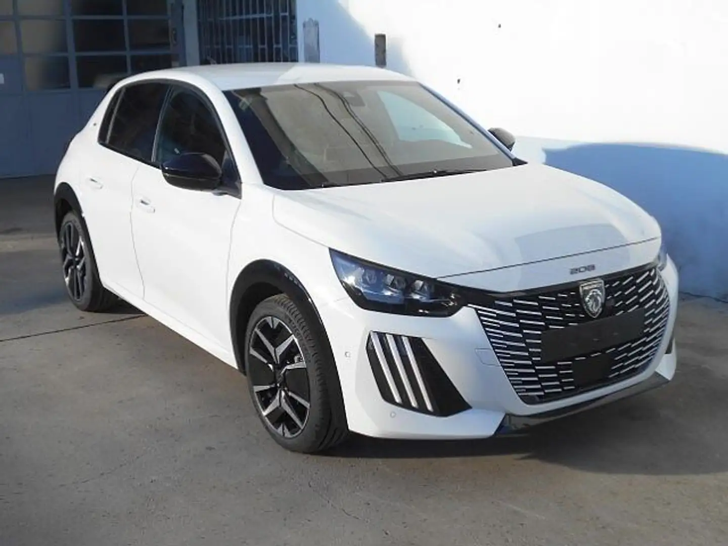 Peugeot 208 Hybrid 100 e-DCS6 GT Fin 9Perfet sc32% Bianco - 1