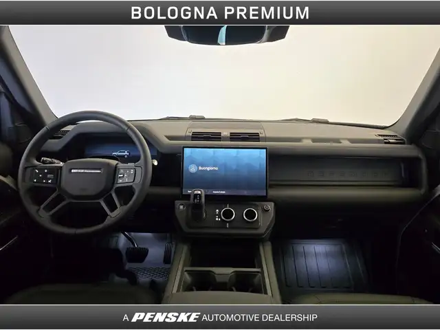 Land Rover Defender 110 view 4