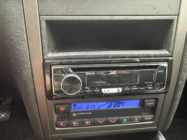 Volkswagen Bora view 7