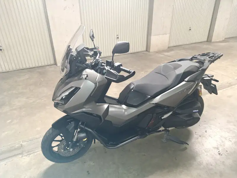 Honda ADV 350 - foto 5