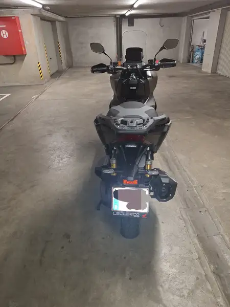 Honda ADV 350 - foto 6