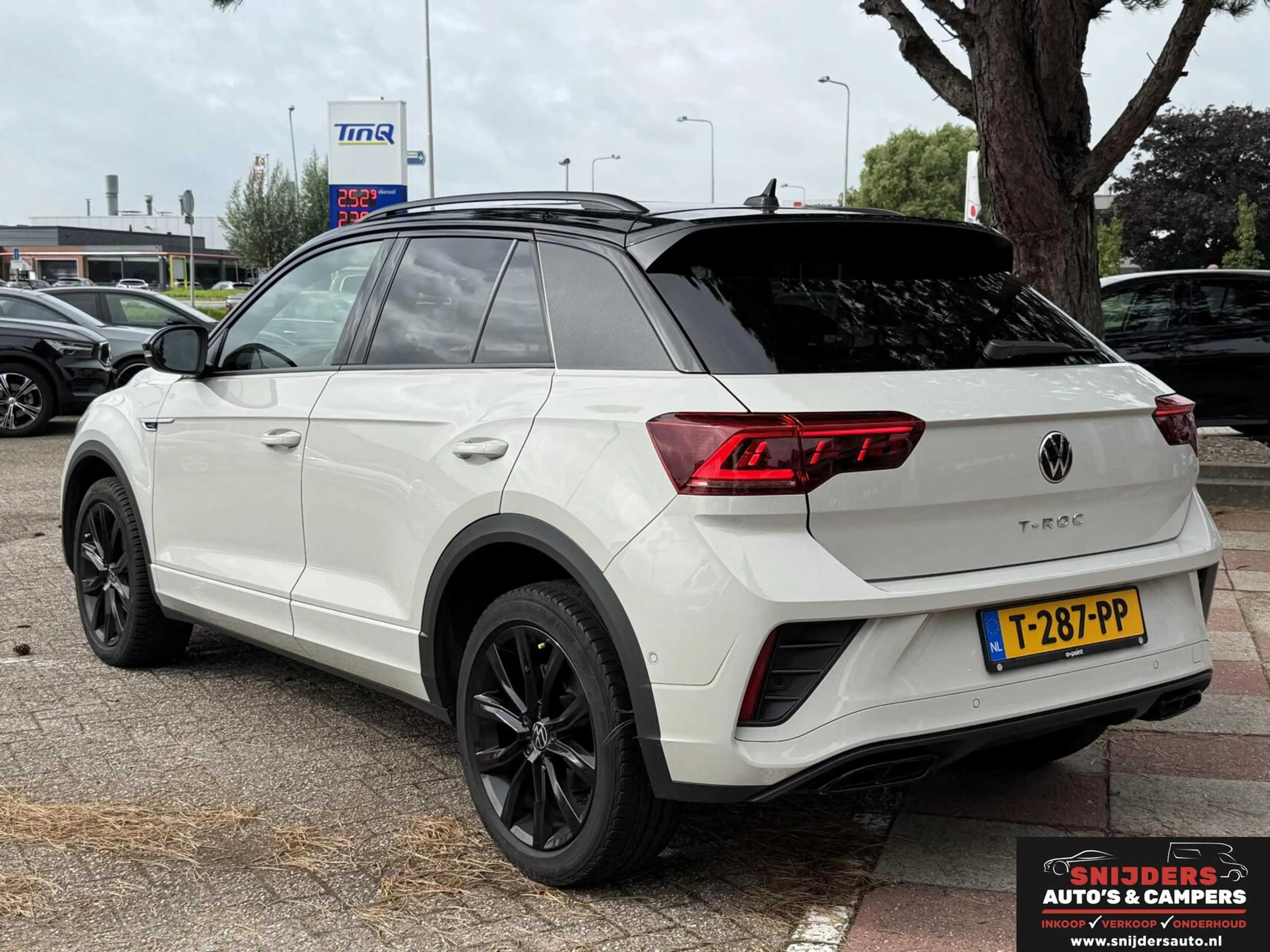 Volkswagen T-Roc 1.5 TSI R-Line panodak Beats audio — photo 3