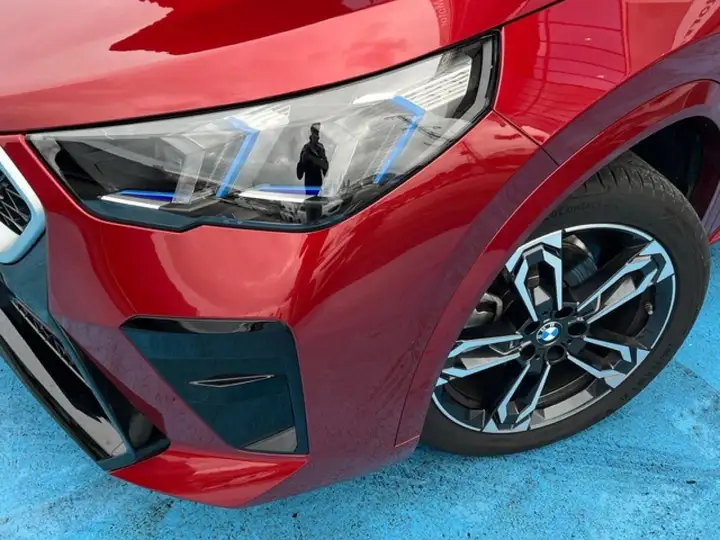 BMW X2 2025, foto 6