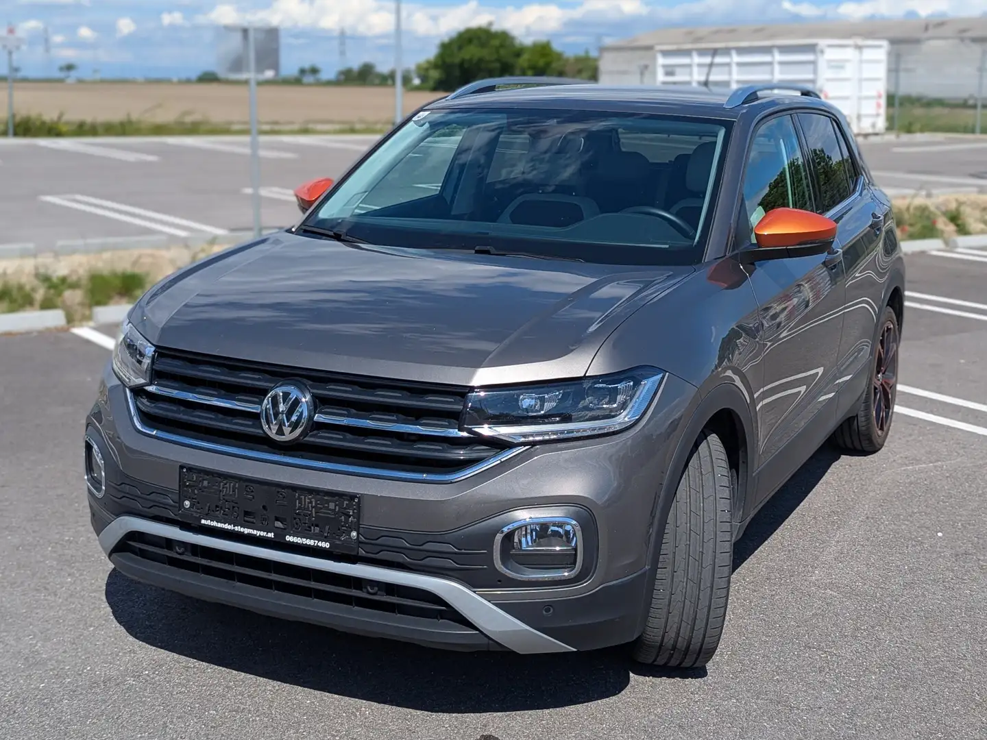 Volkswagen T-Cross T-Cross 1,0 TSI Style DSG Style Grau - 2