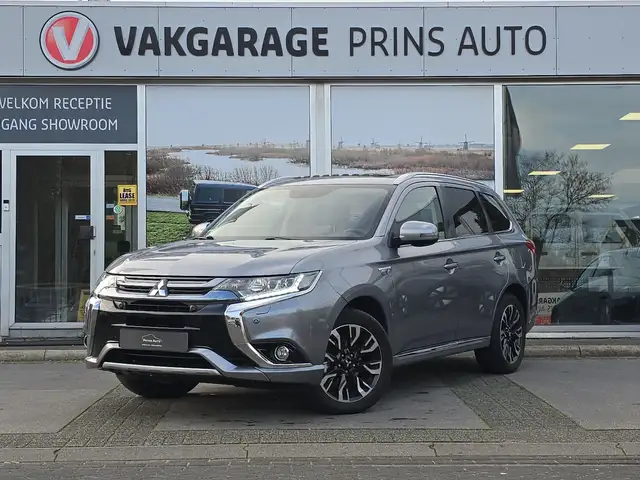 Mitsubishi Outlander 2.0 PHEV instyle+ |PANO|360 CAMERA|STUUR+STOELVERW
