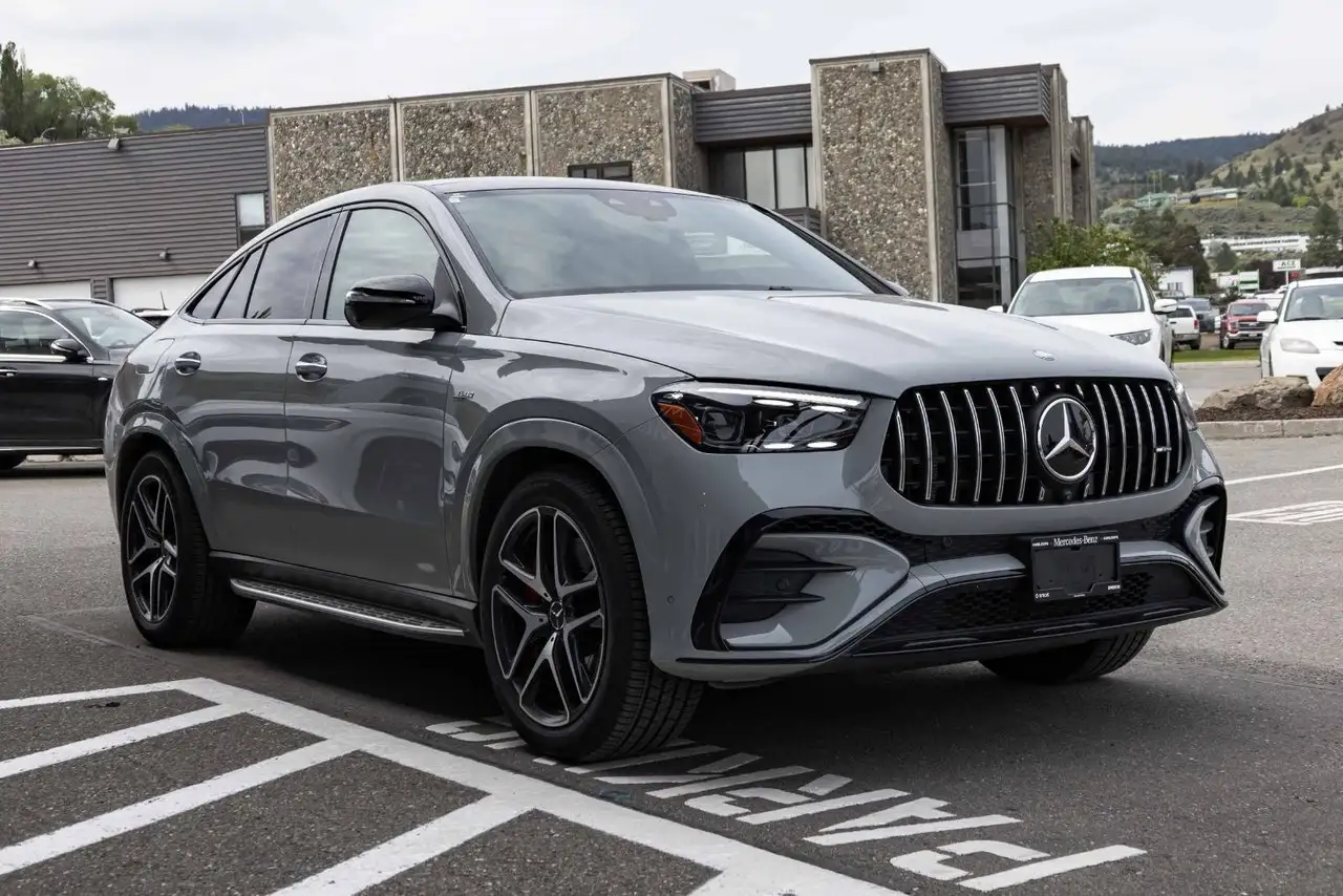 Mercedes-Benz GLE снимка Mercedes-Benz GLE