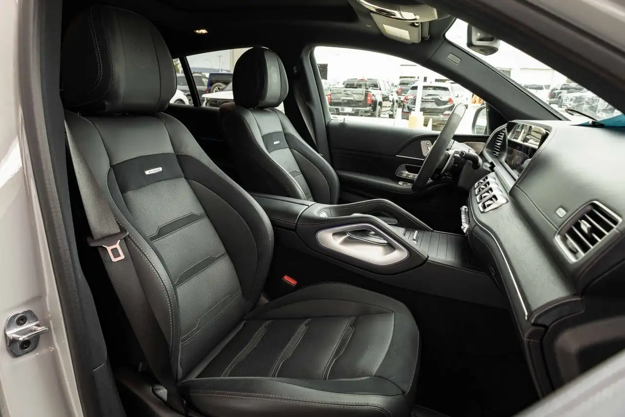 Mercedes-Benz GLE снимка Mercedes-Benz GLE