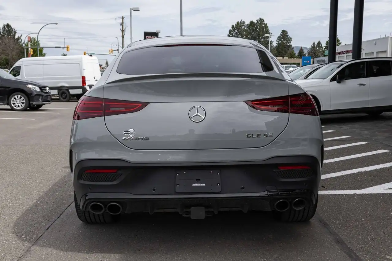 Mercedes-Benz GLE снимка Mercedes-Benz GLE
