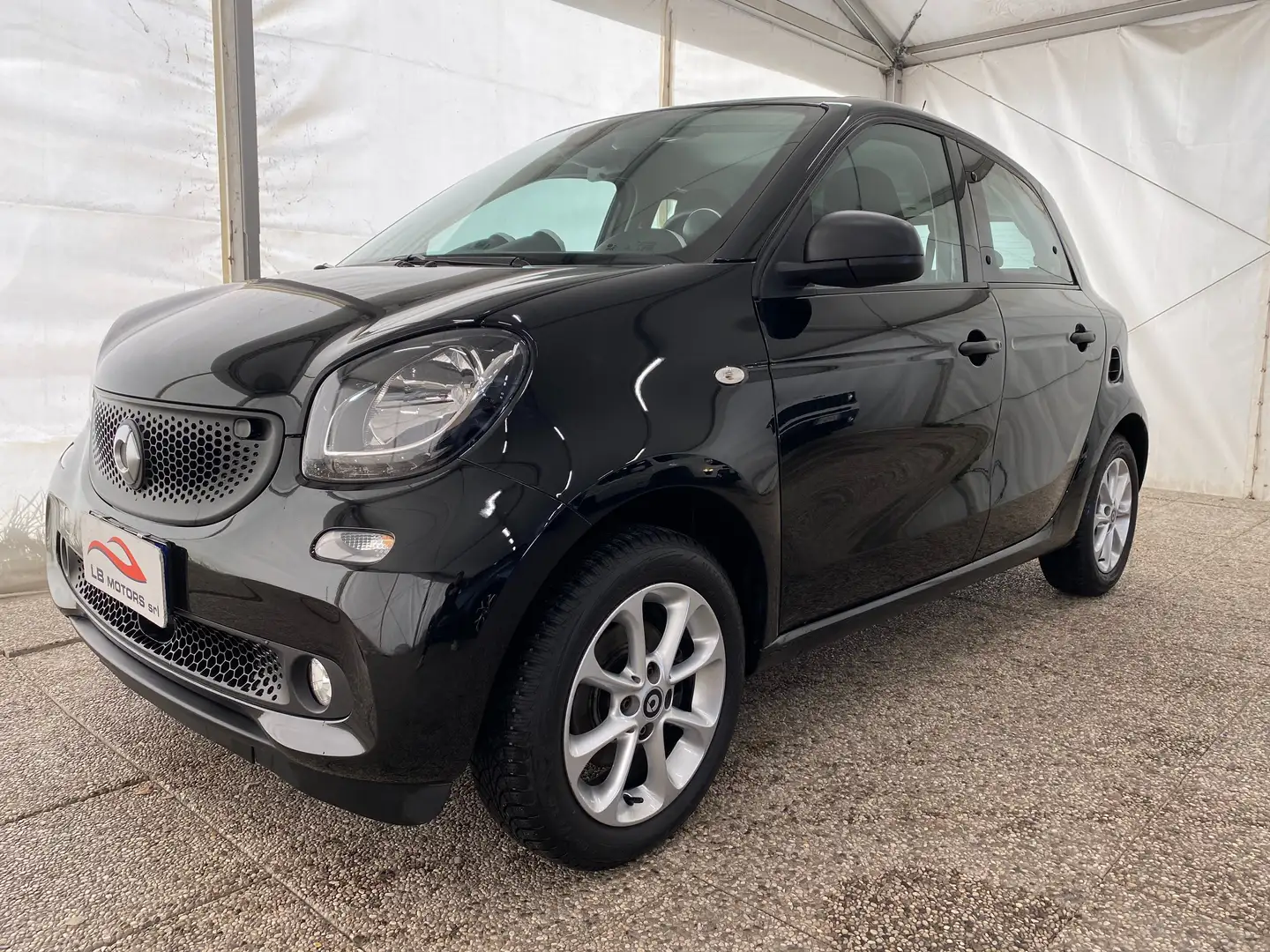 smart forFour Forfour 1.0 Youngster 71cv Neopatentati Nero - 1