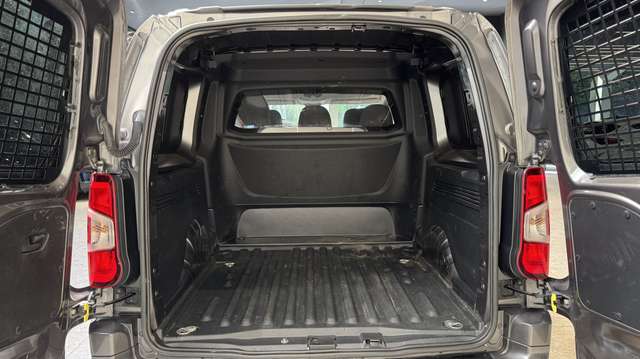 Opel Combo — photo 16
