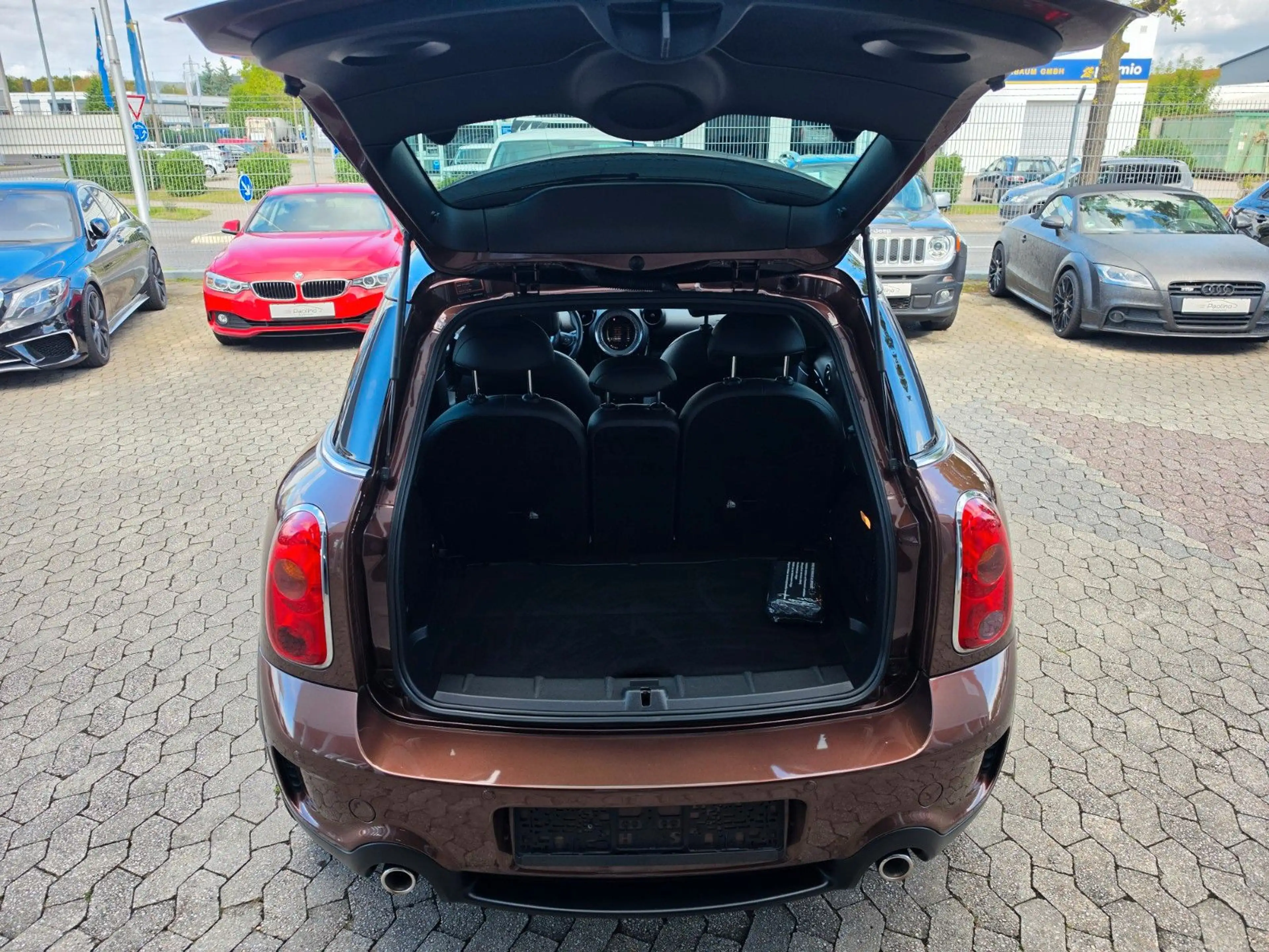 MINI Cooper SD Countryman Countryman Cooper SD*PANO*H&K*CHILI*NAVI* — photo 11