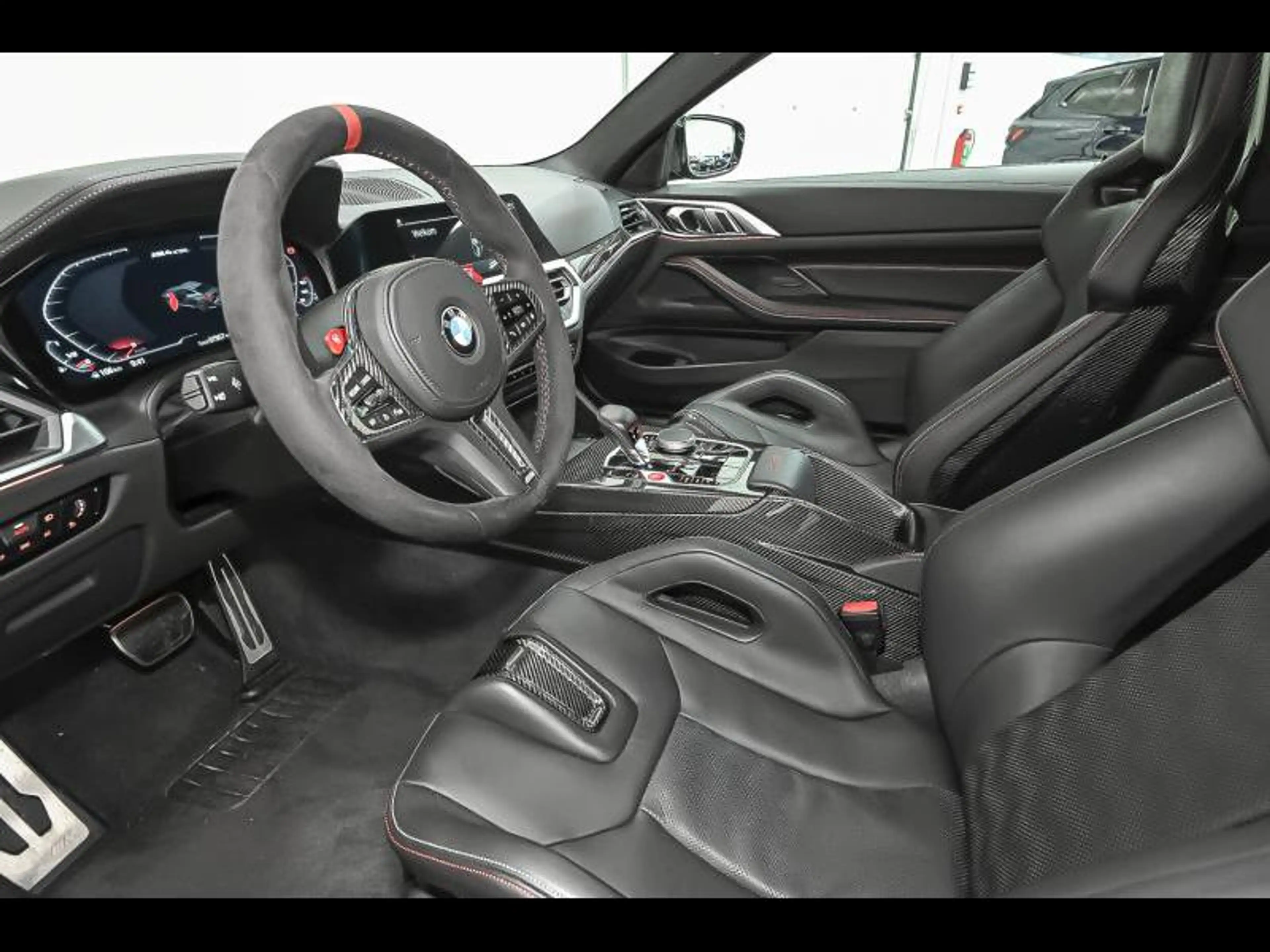 BMW M4 CSL — photo 5