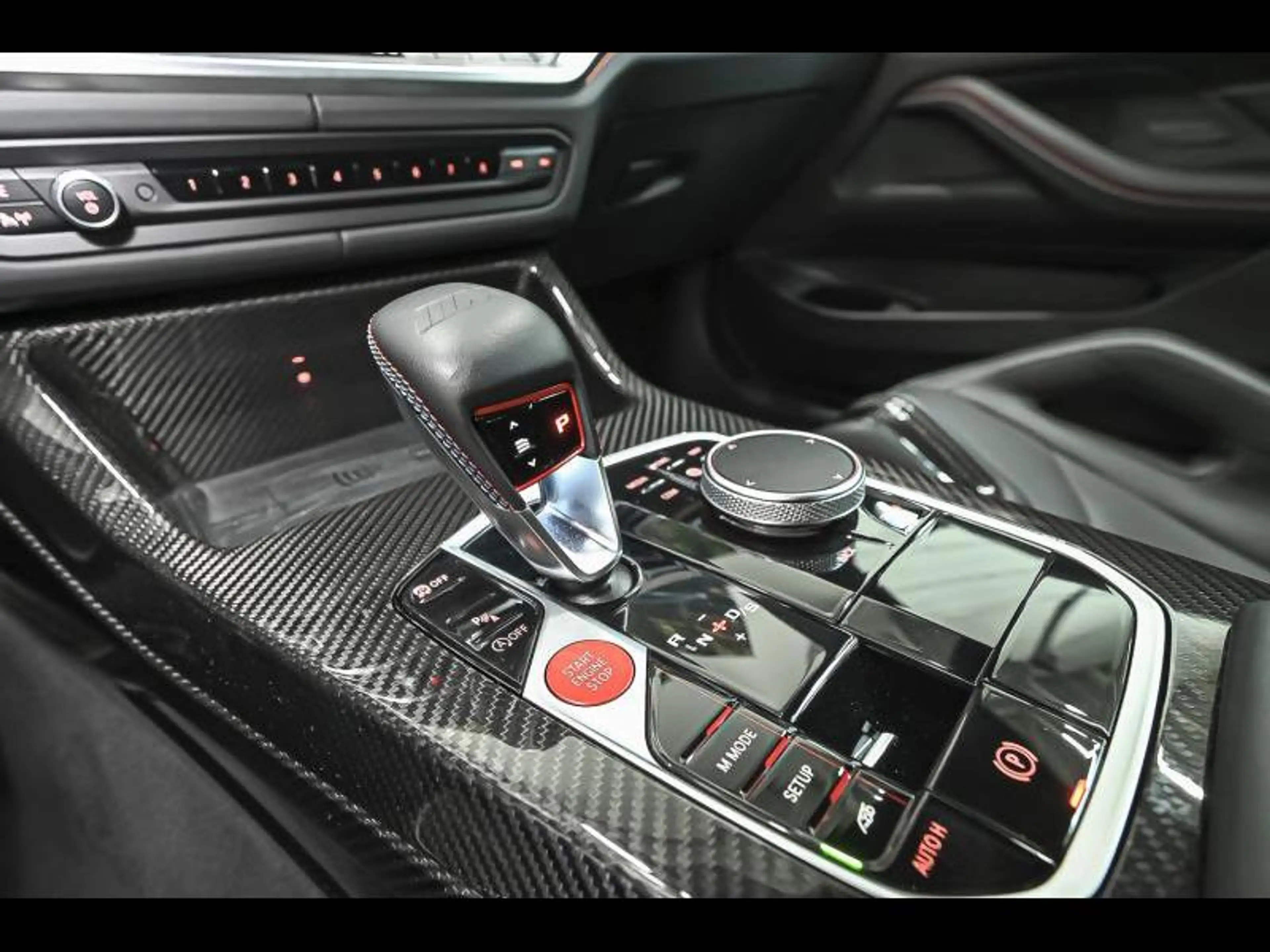 BMW M4 CSL — photo 9