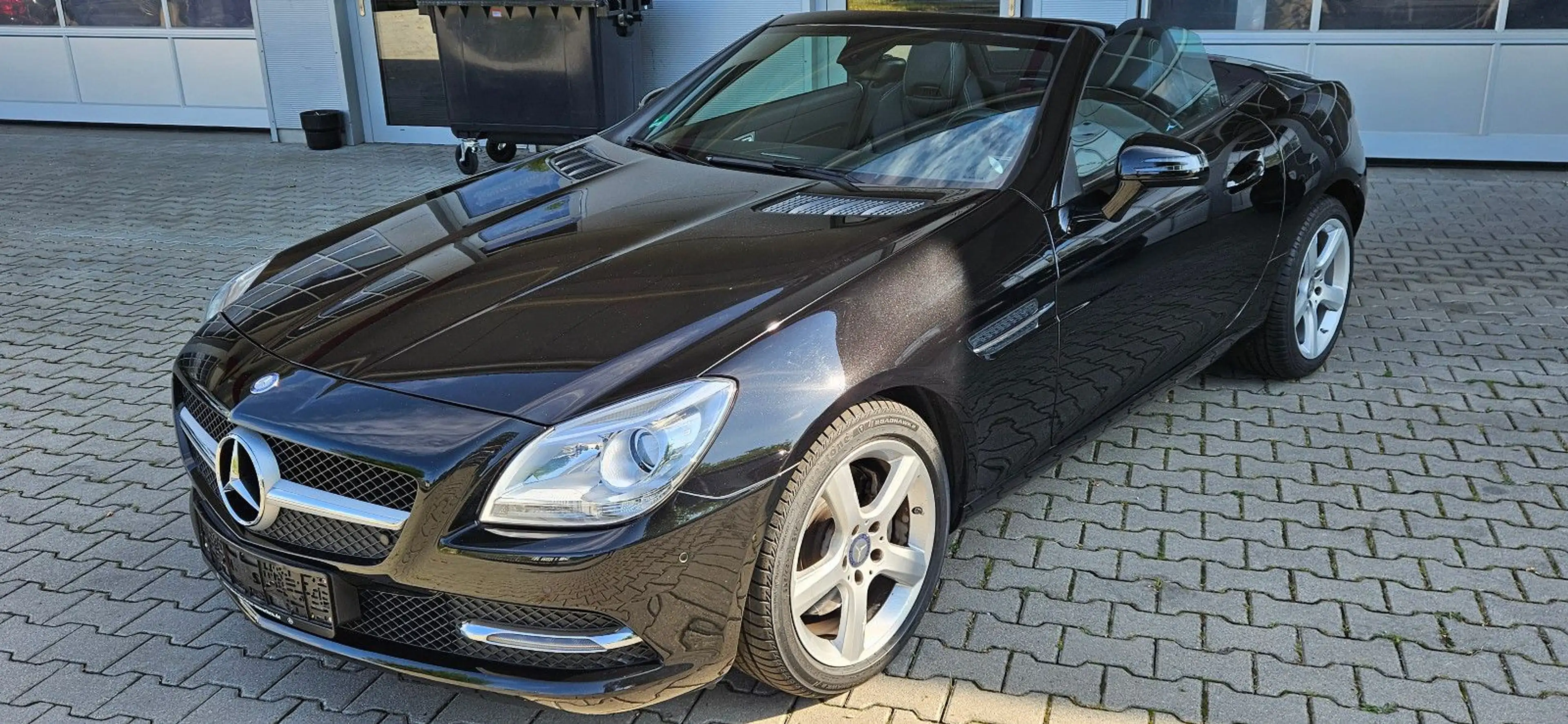 Mercedes-Benz SLK 300 Roadster