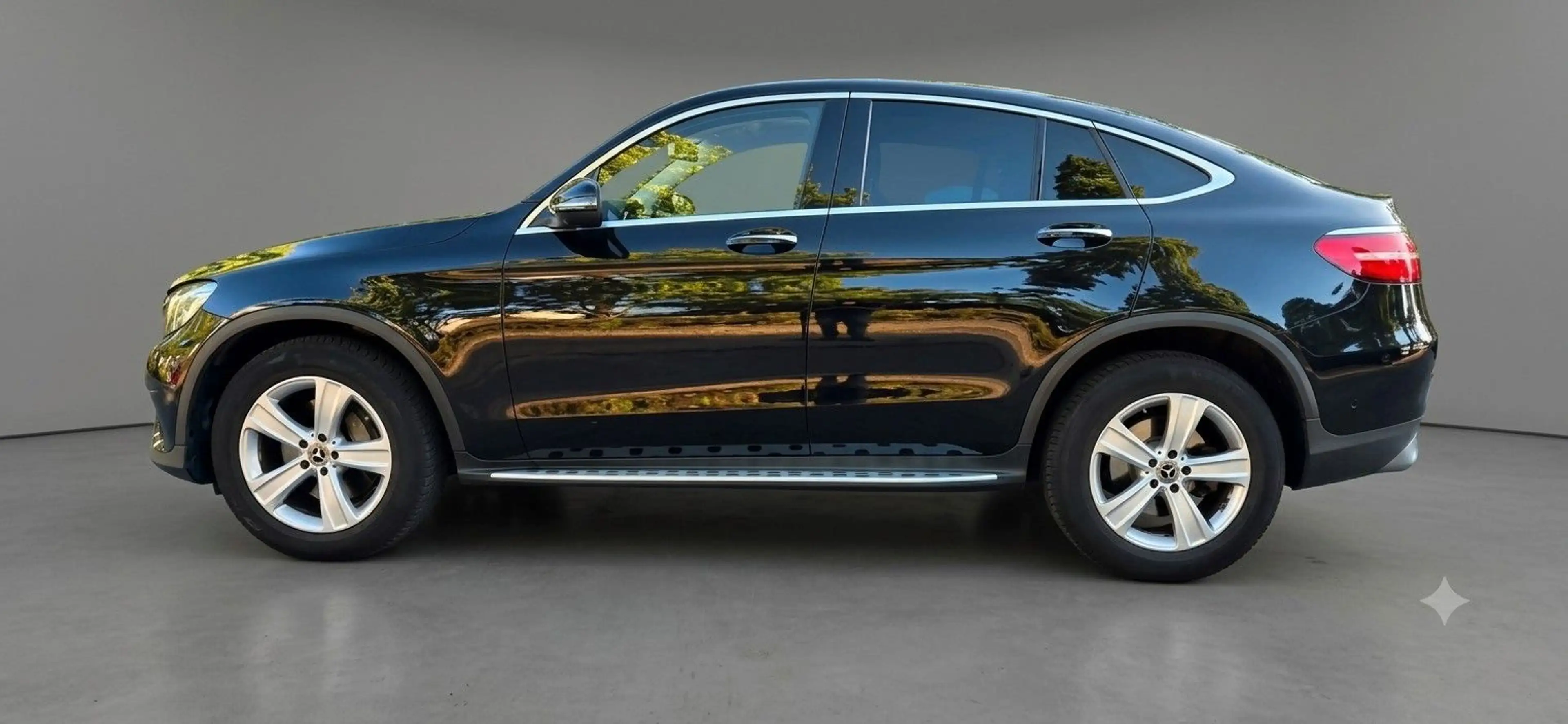 Mercedes-Benz GLC 220 Coupe 4Matic S-Dach  360Kamera Hu-Displa — photo 3