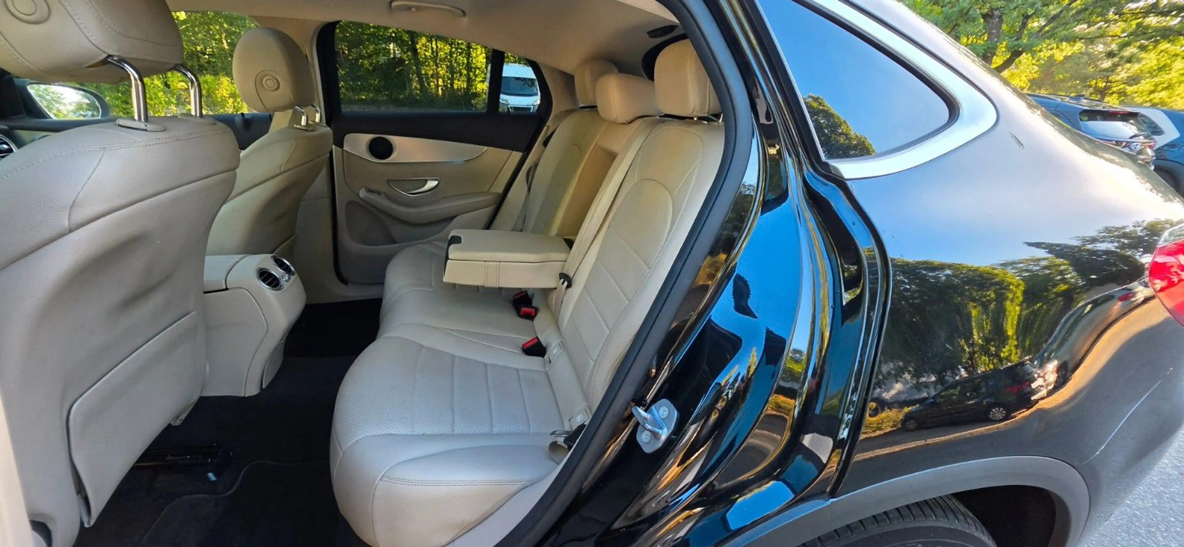 Mercedes-Benz GLC 220 Coupe 4Matic S-Dach  360Kamera Hu-Displa — photo 14